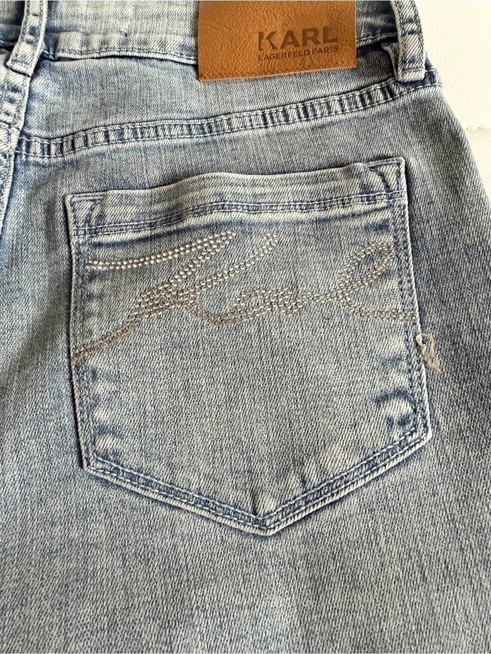 New Women Karl Lagerfeld Paris Crystal-Cuff Cropped Jeans- Ice Blue, Sz 2, $129 - Picture 11 of 12